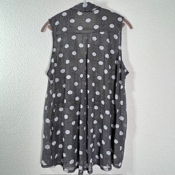 Ember Sheer Sleeveless Womens Plus Size Blouse 2X - Picture 3 of 5